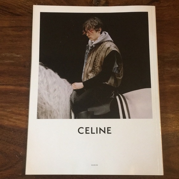 l’uomo vogue magazine December 2021 featuring Jared Leto - Picture 6 of 16